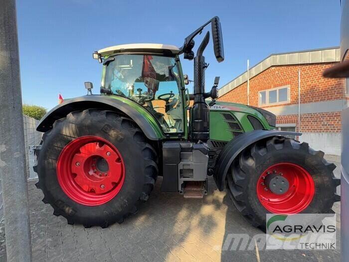 Fendt 724 VARIO S4 Tractors