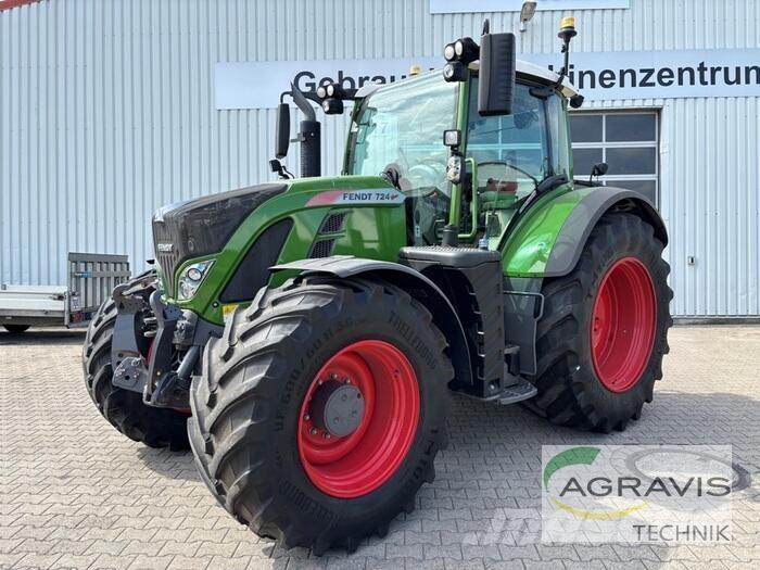 Fendt 724 VARIO S4 Tractors