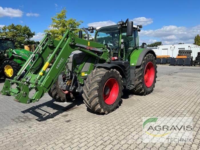 Fendt 724 VARIO S4 Tractors
