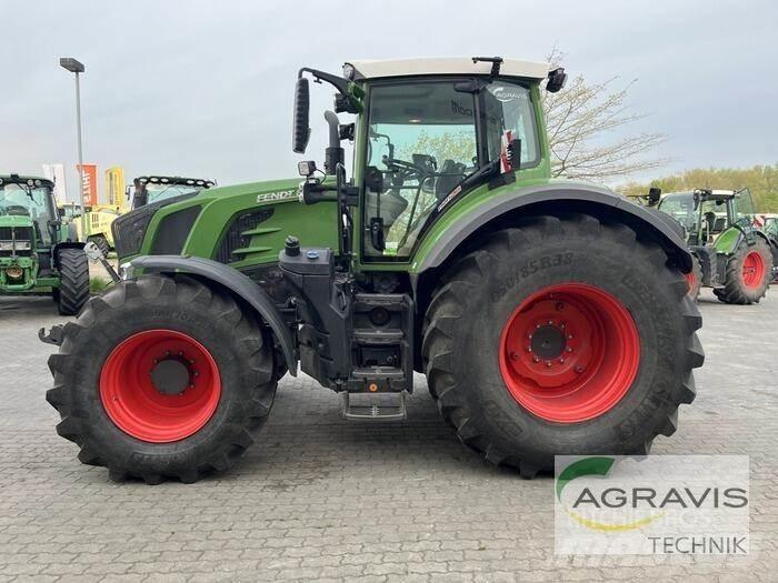 Fendt 828 VARIO S4 Tractors