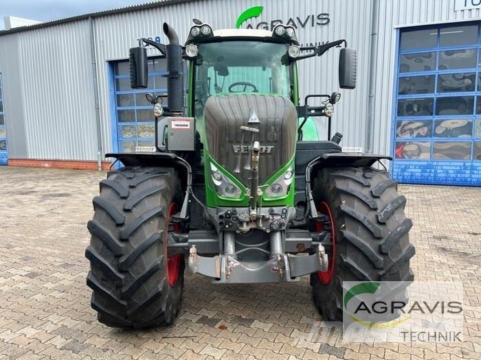 Fendt 828 VARIO S4 Tractors