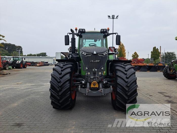 Fendt 942 VARIO GEN-7 Tractors