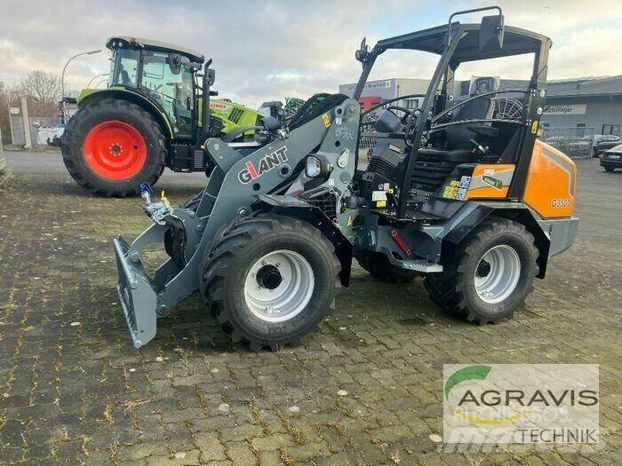 GiANT G3500 Wheel Loaders