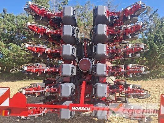 Horsch MAESTRO 12 RX Farm Drills