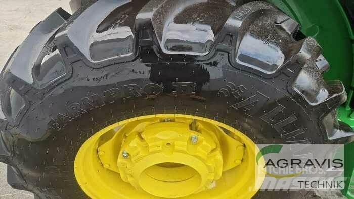 John Deere 5058 E Tractors