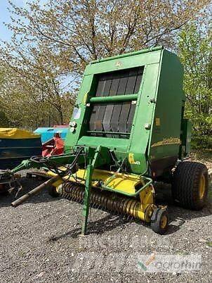 John Deere 592 MAXICUT Round Balers