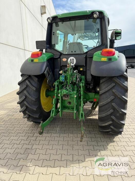 John Deere 6115 R Tractors