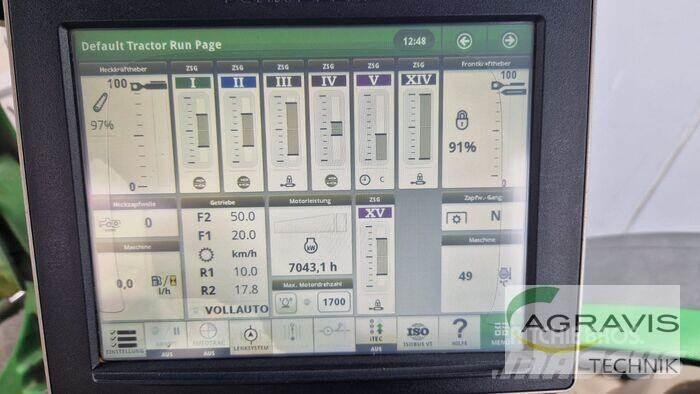 John Deere 7270 R Tractors