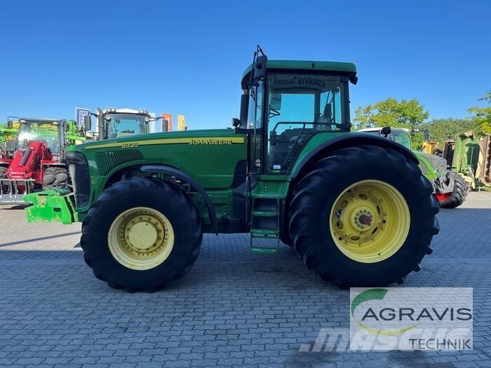 John Deere 8320 Tractors