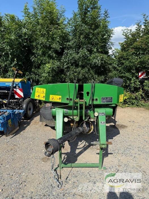 John Deere CC0331 Mowers