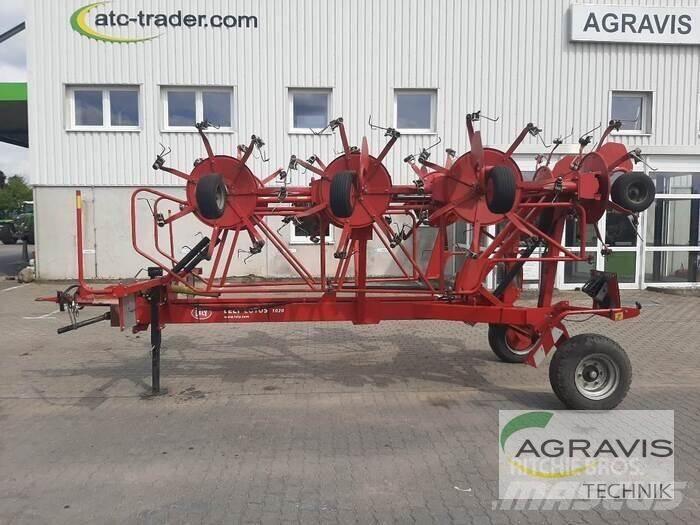 Lely LOTUS 1020 Rakes and tedders