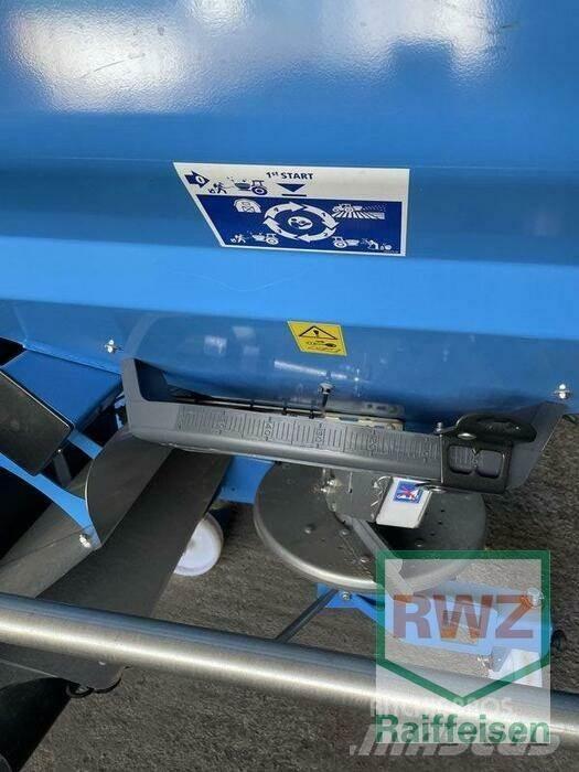Lemken Polaris 14 / 3000 Mineral spreaders
