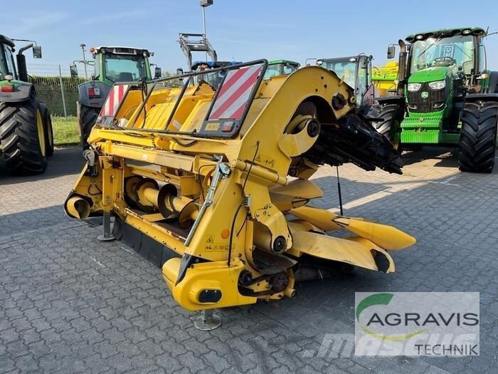 New Holland MF 875 W Combine Attachments
