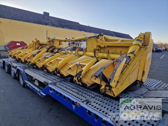 New Holland MF 875 W Combine Attachments
