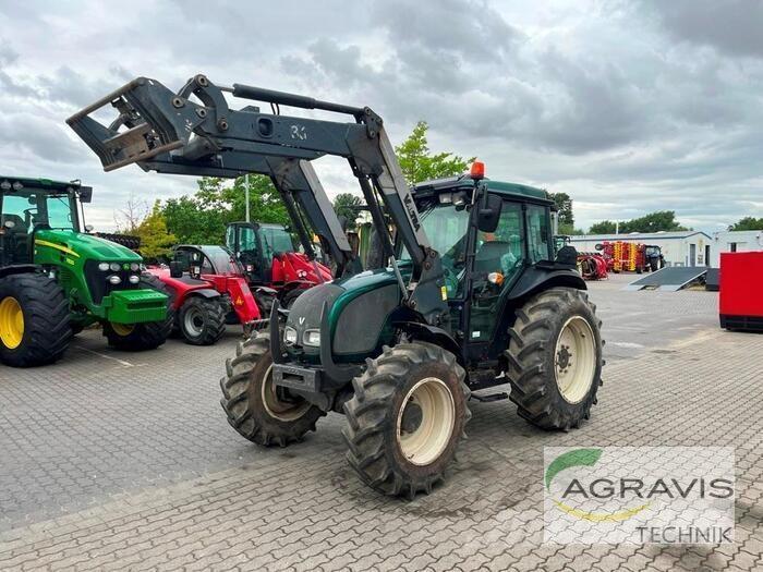 Valtra A 83 H Tractors
