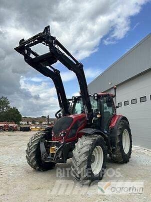 Valtra N134A Tractors