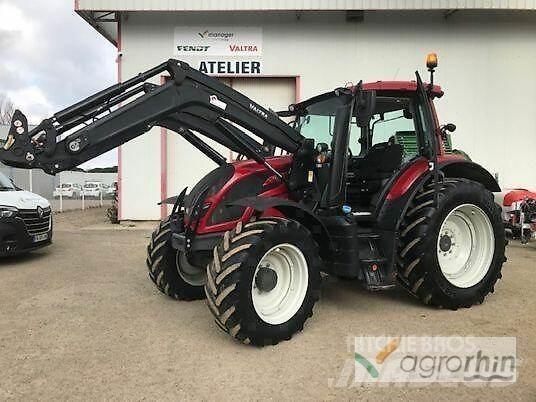 Valtra N154D Tractors