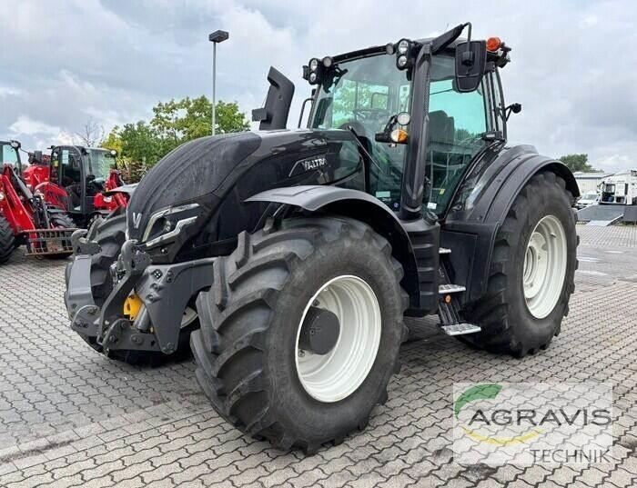 Valtra T 235 D Tractors
