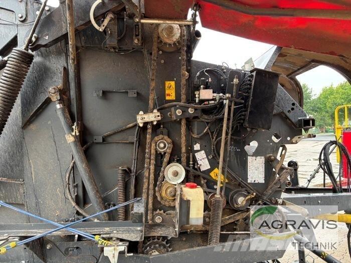Vicon RV 4220 Round Balers