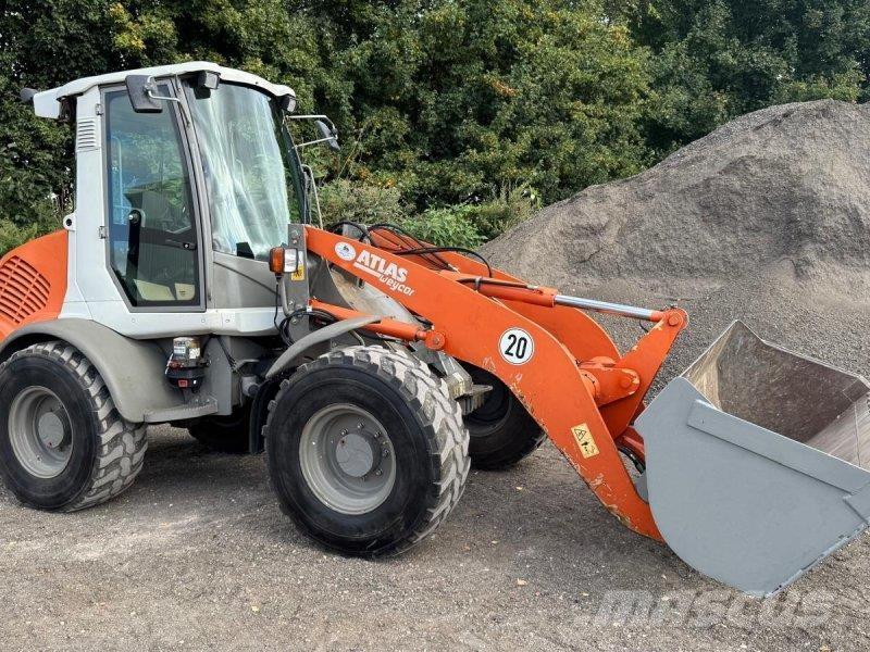 Atlas AR 75 Wheel Loaders