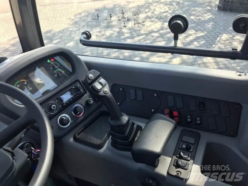 CASE 321F Wheel Loaders