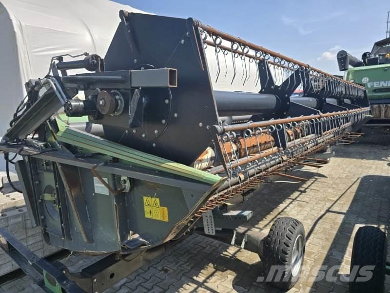 Fendt 6335 C Combine Harvesters