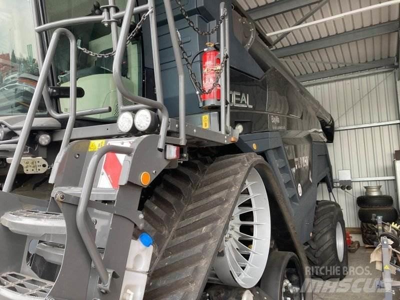 Fendt IDEAL 8T Combine Harvesters