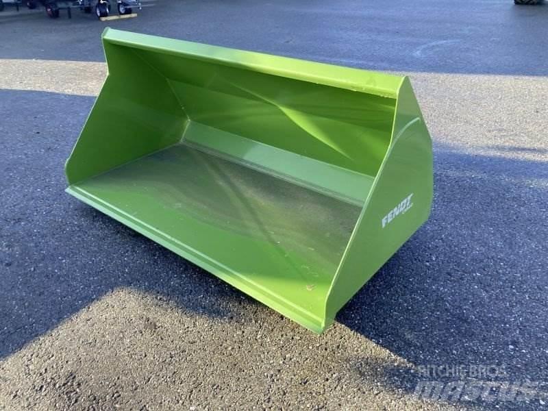Fendt LG 2100 Front Loader Accessories