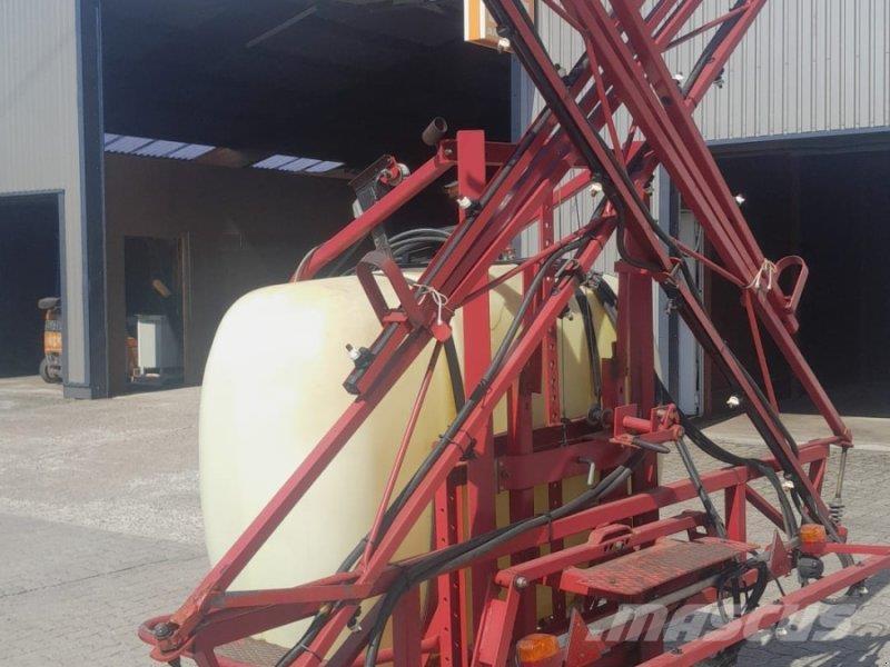 Hardi NK 800 Manure spreaders