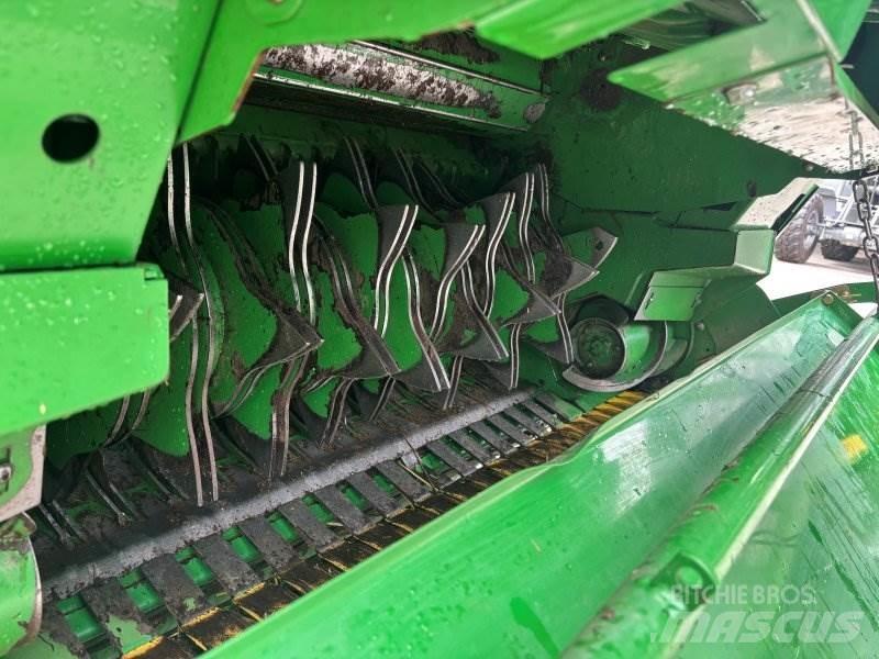 John Deere 623 Round balers