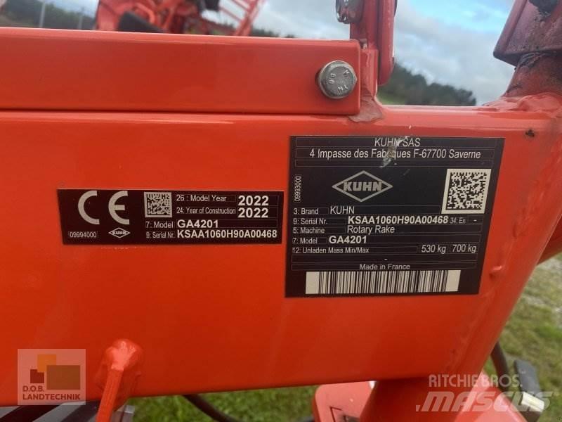 Kuhn GA 4201 Swathers \ Windrowers