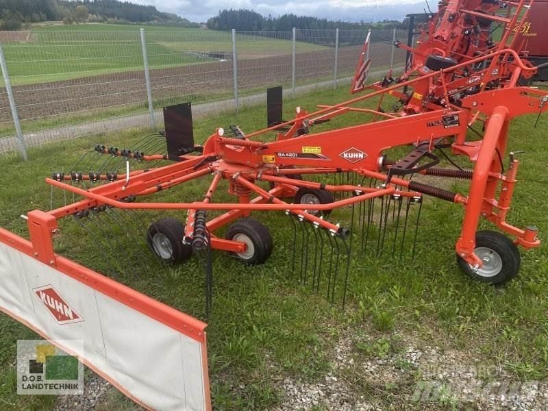 Kuhn GA 4201 Swathers \ Windrowers