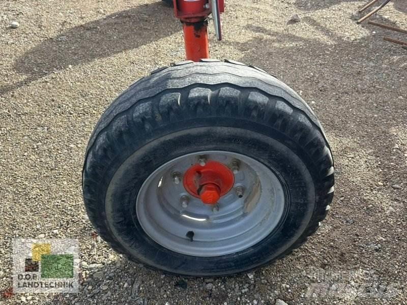 Kuhn GA 6520 Swathers \ Windrowers