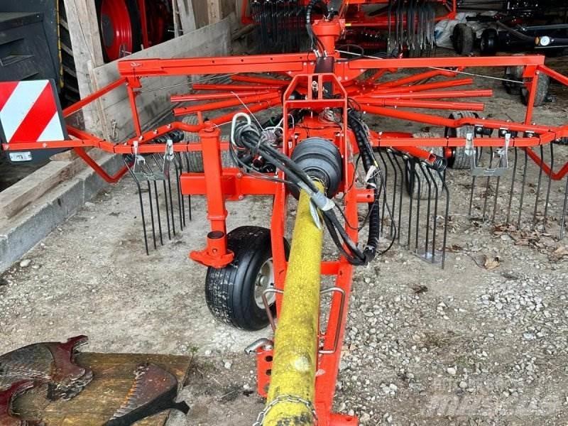 Kuhn GA 9032 Swathers \ Windrowers