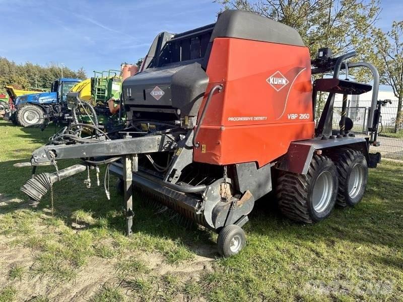Kuhn VBP 2160 Bale Wrappers