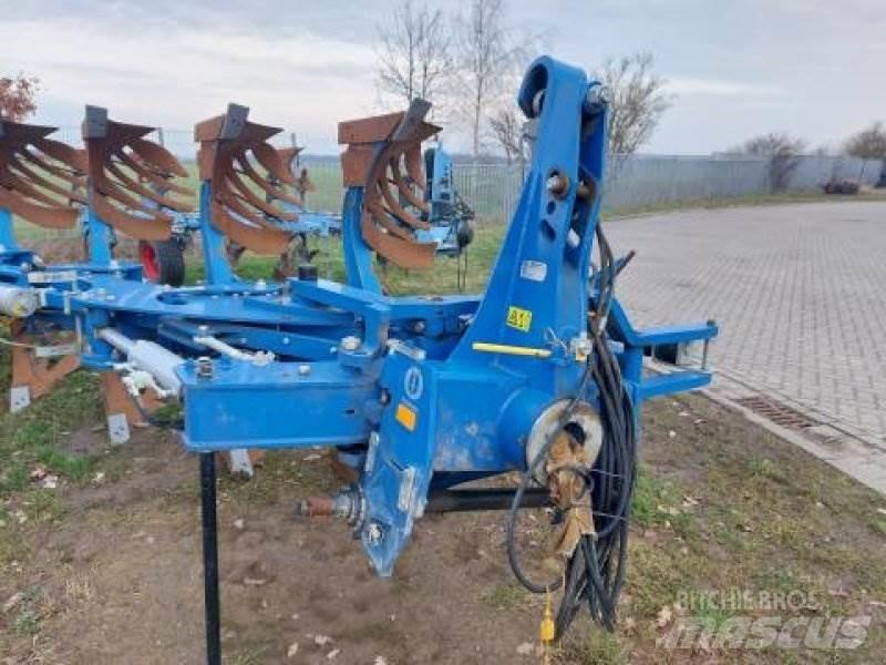 Överum 5 Schar Plows