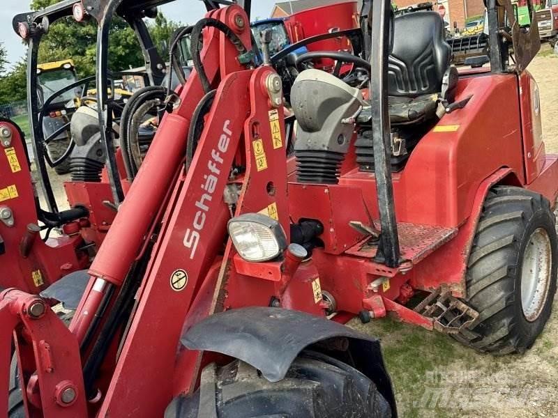 Schäffer 3550 Front Loaders