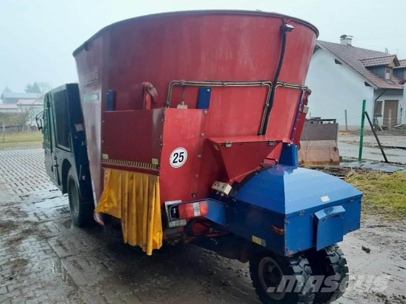 Siloking SF 13 Mixer feeders