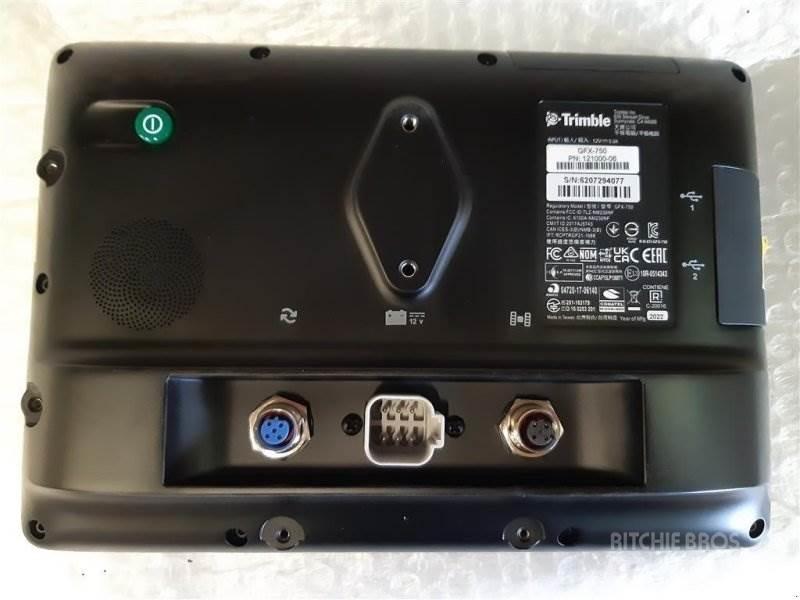 Trimble GFX 750 Farm Equipment - Others