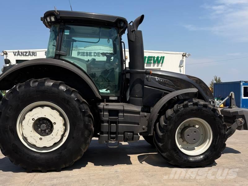 Valtra S274 Tractors