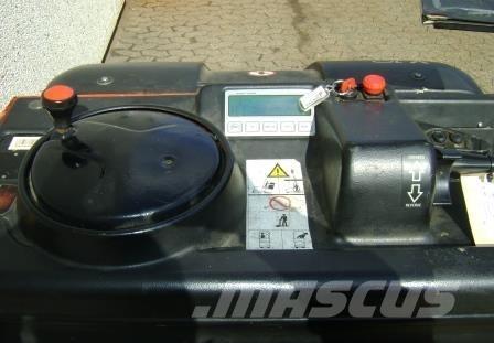 Linde V 10 L02/1200 Medium lift order picker