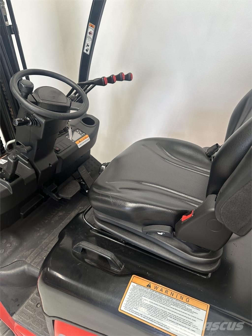 Tektra CPD35-XC4 Electric Forklifts