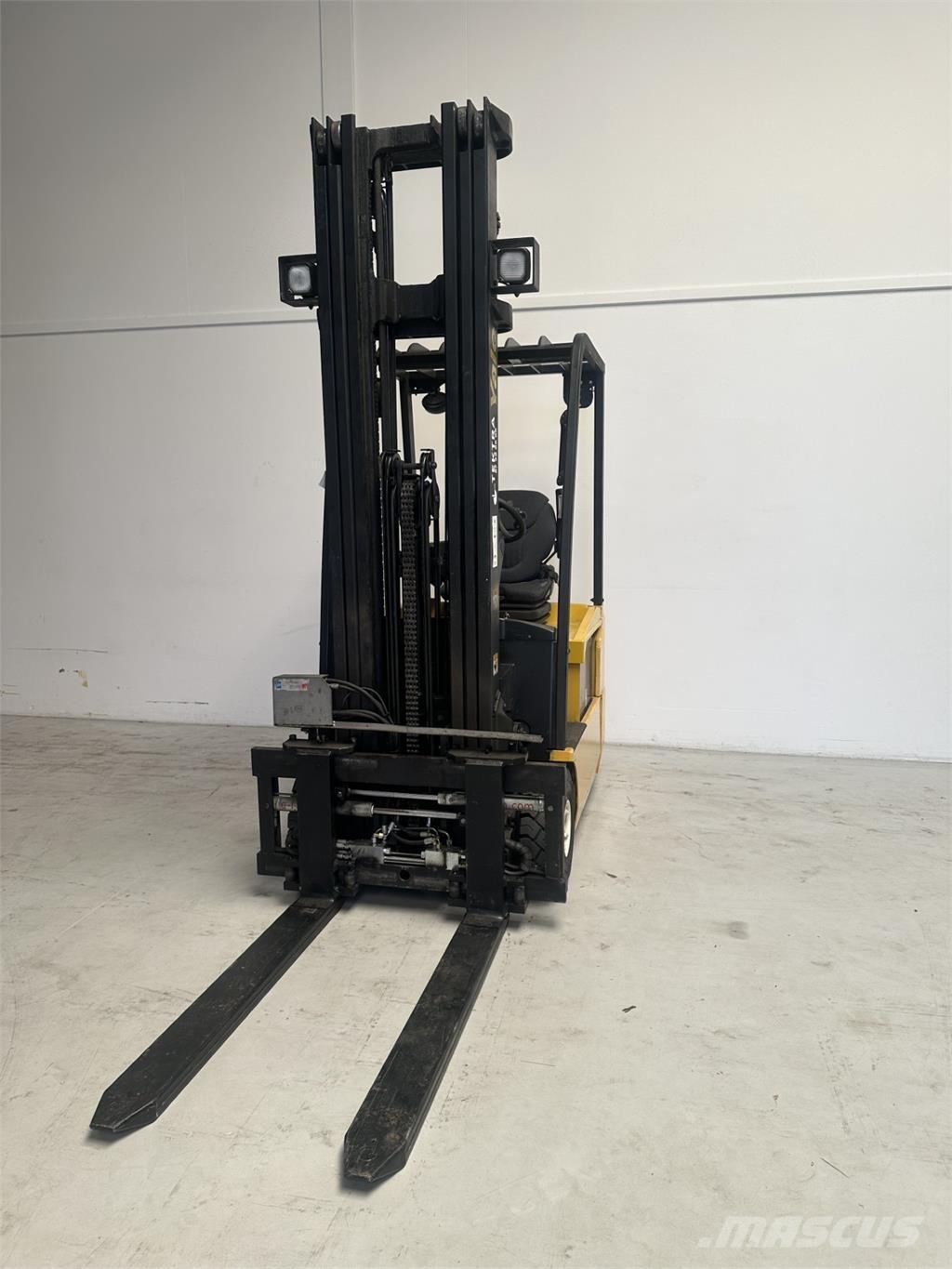 Yale ERP16ATF AC (SWB) Electric Forklifts