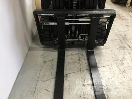 Yale ERP16ATF AC (SWB) Electric Forklifts