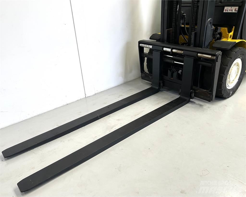 Yale GDP55VX Diesel Forklifts
