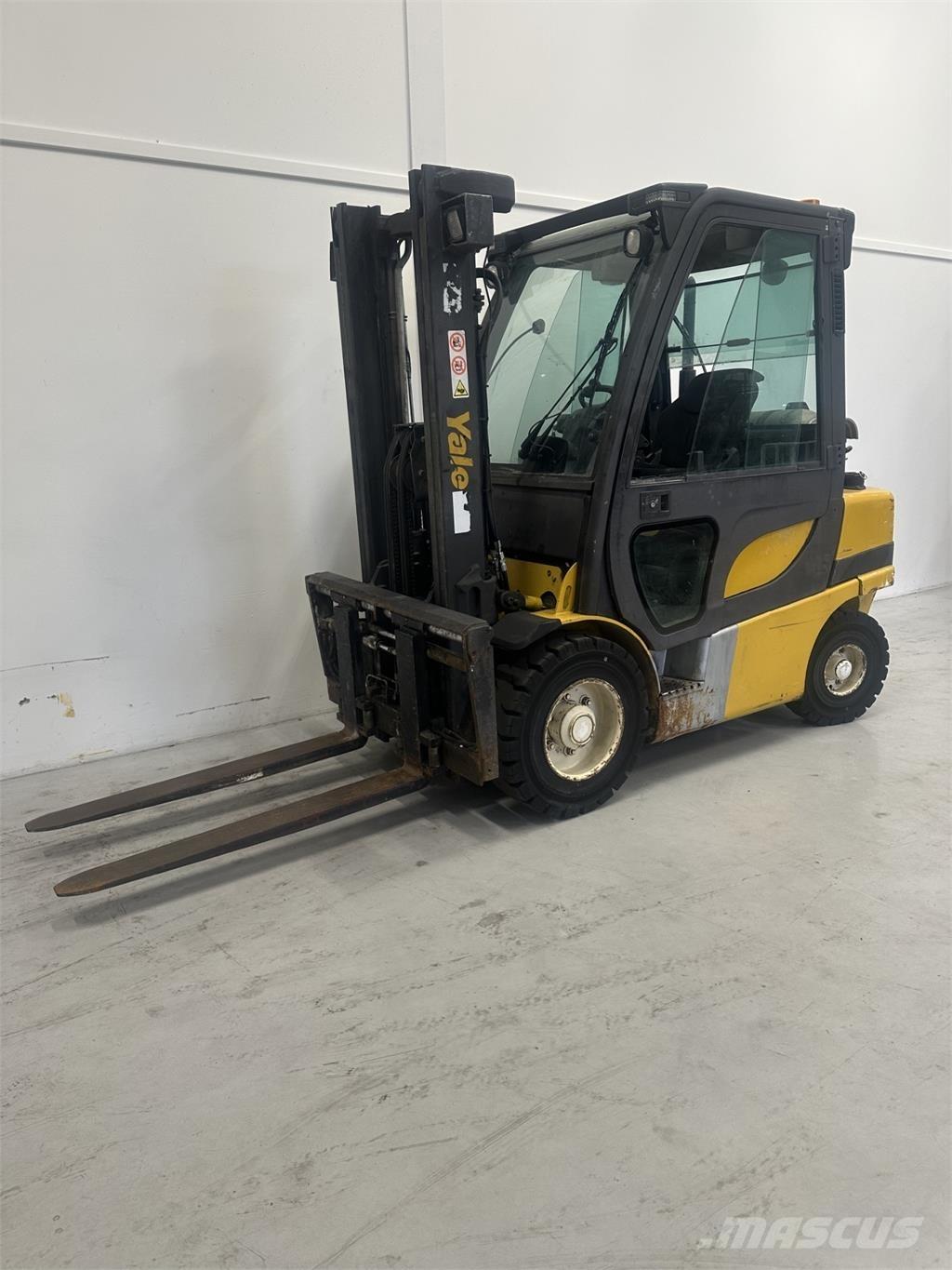 Yale GLP30VX LPG trucks