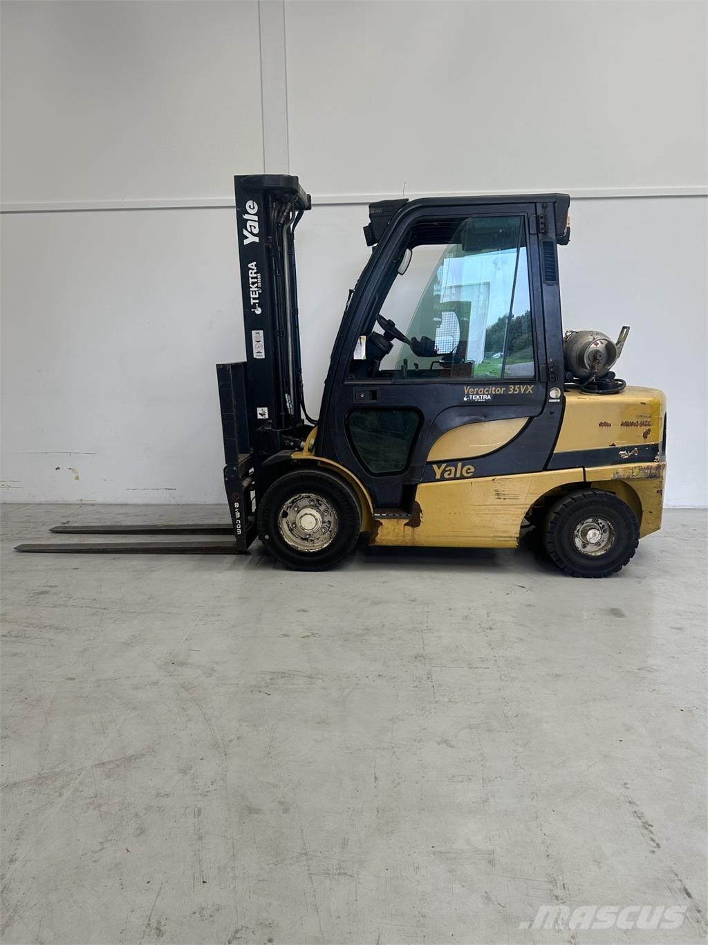 Yale GLP35VX LPG trucks