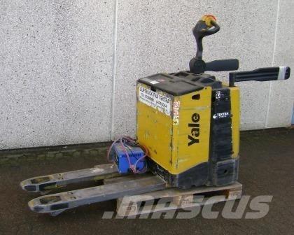 Yale MP20X - 400 AH Low lifter with platform