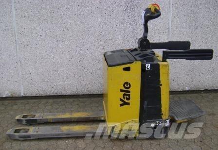 Yale MP20X - 400 AH Low lifter with platform