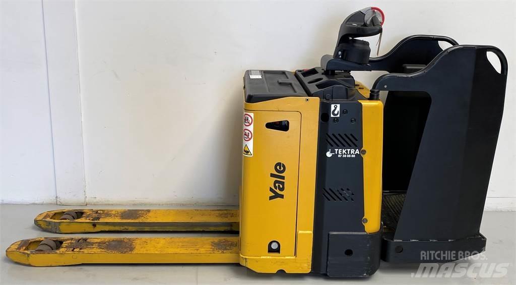 Yale MP20X FBW-S - 400 AH Low lifter with platform